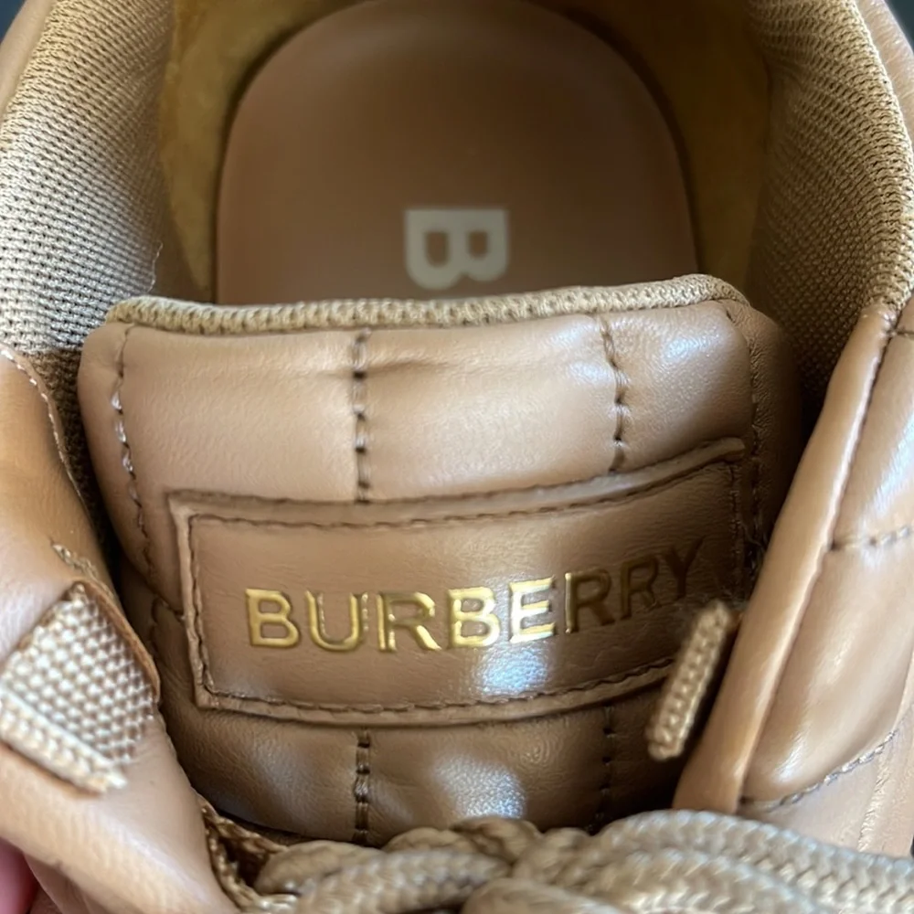 Burberry classic quilted leather sneakers - Picture 11 of 11